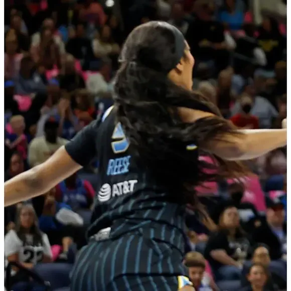 Angel Reese (Chicago Sky)-(Jersey)-(Black)-(XL)-(Decent)-$75 - Picture 6 of 9